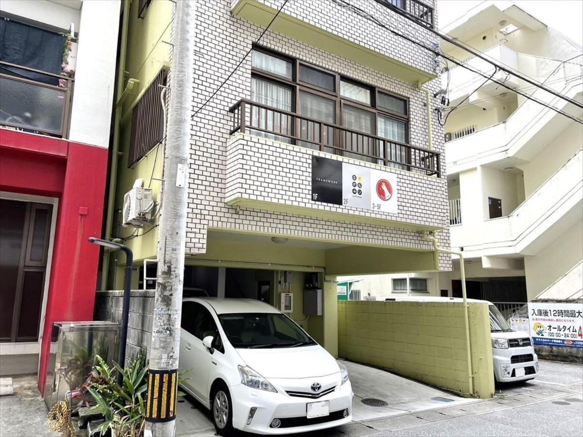 Guest House II Rokumarukan Naha Esterno foto